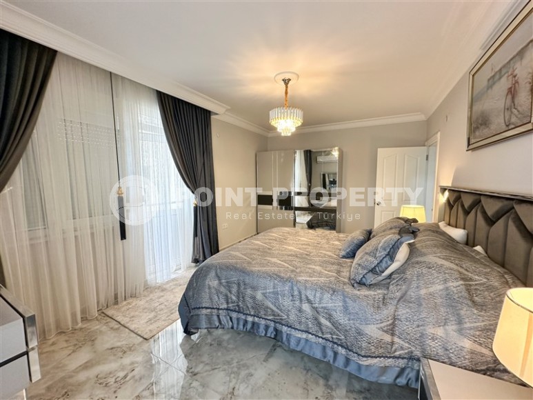 Spacious 1+1 apartment, on an area of 90 m2, in the center of a popular, developed area of Alanya - Mahmutlar-id-6524-photo-10