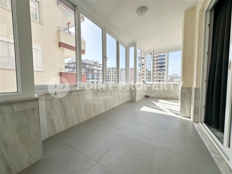 Spacious 1+1 apartment, on an area of 90 m2, in the center of a popular, developed area of Alanya - Mahmutlar-id-6524-photo-14