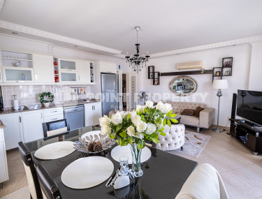 Two bedroom apartment, 100m² in a residence with good infrastructure in Cikcilli area, Alanya-id-1513-photo-3