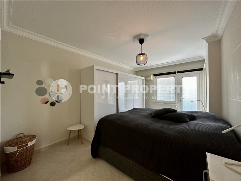 Panoramic apartment with views of the Taurus Mountains, on the 8th floor, in the center of the picturesque area of Alanya - Cikcilli-id-6527-photo-8