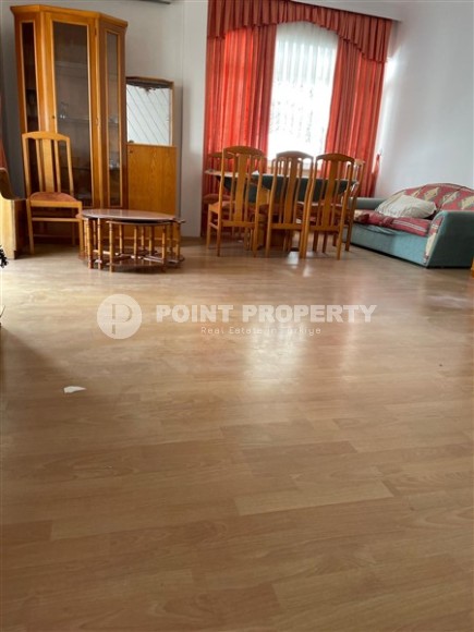 Недорогая квартира с большой общей площадью - 140 м2, в центре популярного, современного района Аланьи - Нижняя Оба-id-6528-фото-3