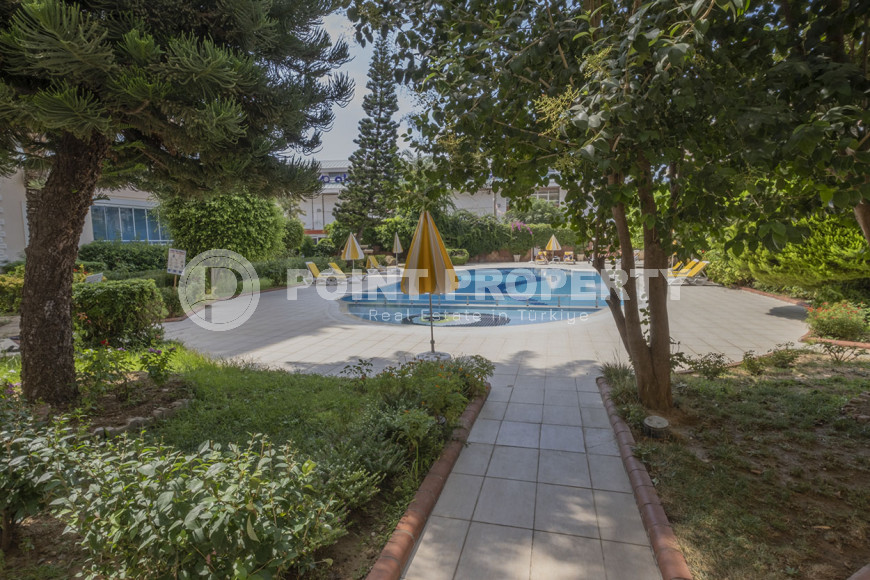 Two bedroom apartment, 100m² in a residence with good infrastructure in Cikcilli area, Alanya-id-1513-photo-14