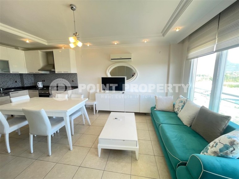 Двухуровневая квартира на 3-м этаже с мансардой, в 900 метрах от моря, в уютном, живописном районе Аланьи - Нижняя Оба-id-6531-фото-2