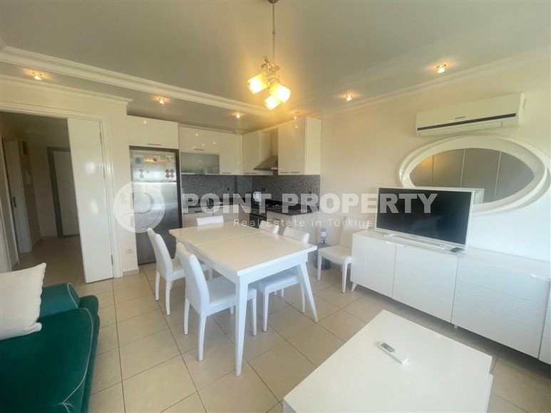 Двухуровневая квартира на 3-м этаже с мансардой, в 900 метрах от моря, в уютном, живописном районе Аланьи - Нижняя Оба-id-6531-фото-3