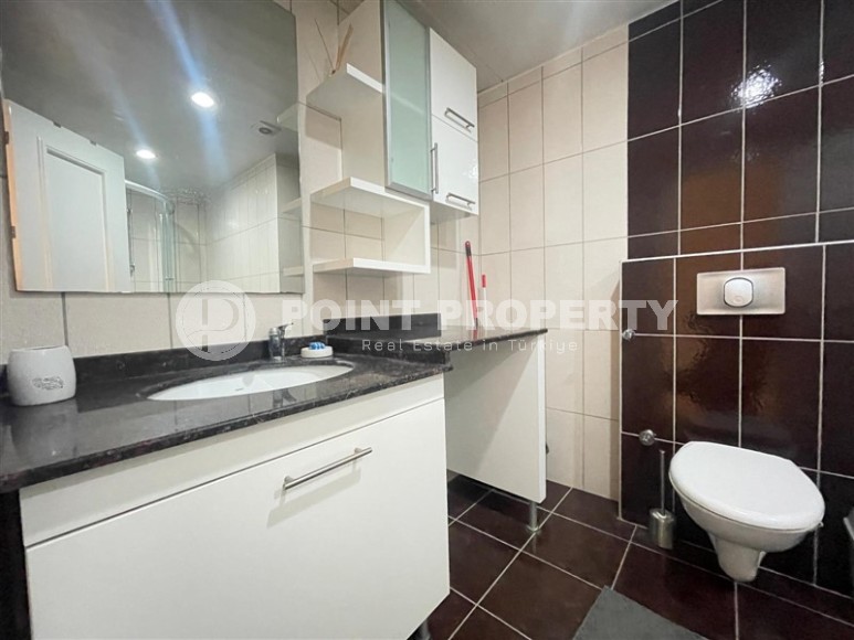 Двухуровневая квартира на 3-м этаже с мансардой, в 900 метрах от моря, в уютном, живописном районе Аланьи - Нижняя Оба-id-6531-фото-9