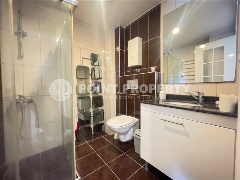 Двухуровневая квартира на 3-м этаже с мансардой, в 900 метрах от моря, в уютном, живописном районе Аланьи - Нижняя Оба-id-6531-фото-10