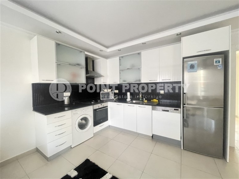 Апартаменты с современным лаконичным дизайном, и приятным светлым интерьером, в 500 метрах от моря-id-6532-фото-3