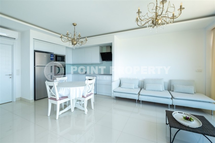 Атмосферная, светлая квартира с видом на море, на 2-м этаже, в комфортабельном жилом комплексе, построенном в 2021 году-id-6534-фото-3