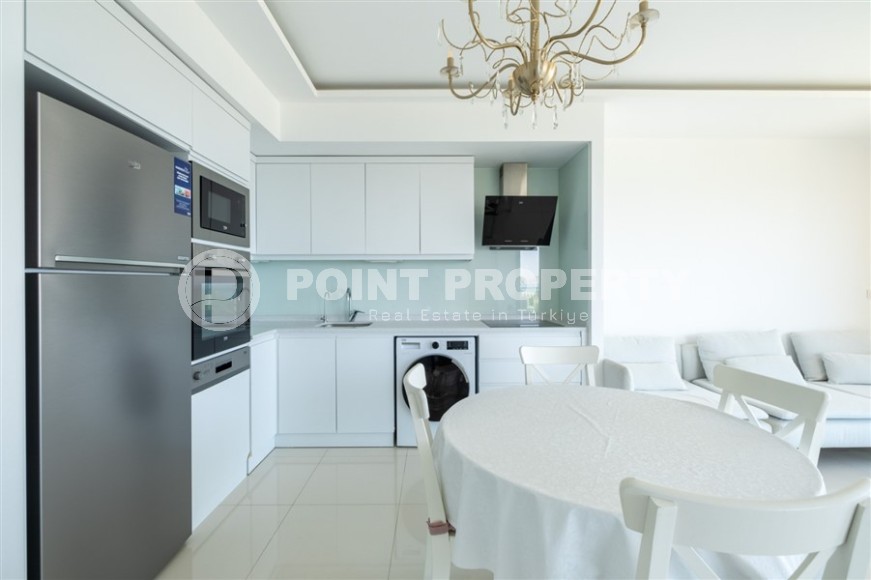 Атмосферная, светлая квартира с видом на море, на 2-м этаже, в комфортабельном жилом комплексе, построенном в 2021 году-id-6534-фото-4