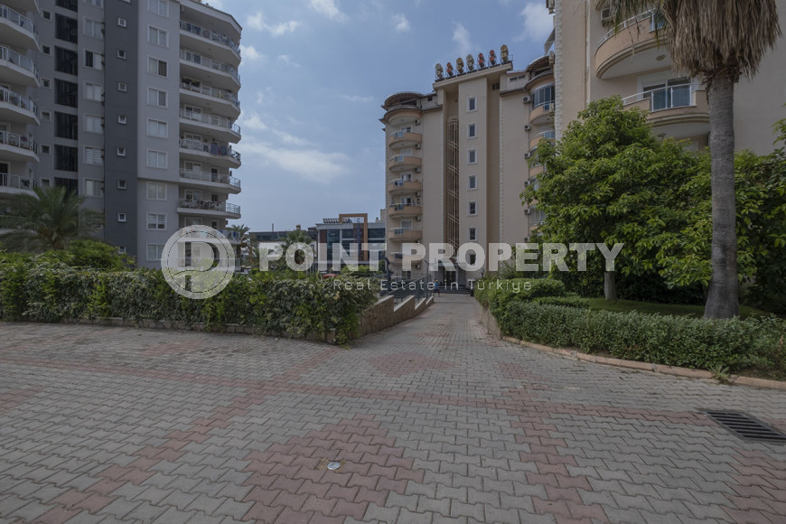 Two bedroom apartment, 100m² in a residence with good infrastructure in Cikcilli area, Alanya-id-1513-photo-23