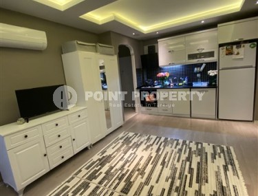 Небольшая квартира 1+1, на 1-м этаже в 500 метрах от моря, в центре спокойного района Аланьи - Авсаллар-id-6536-фото-2