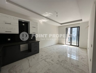 Компактная новая квартира с чистовой отделкой, на 1-м этаже в жилом комплексе, с богатой внутренней инфраструктурой-id-6538-фото-3