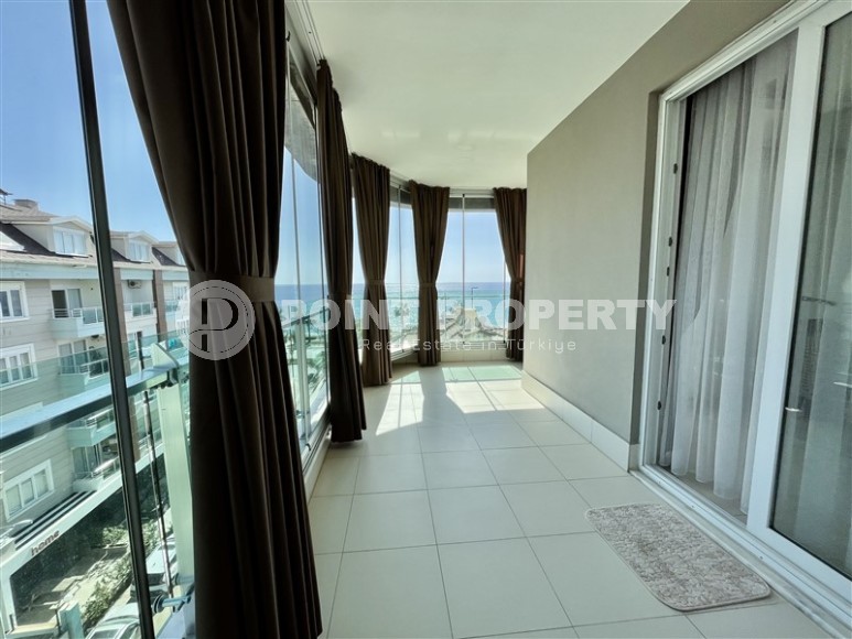 Панорамная двухуровневая квартира с видом на море, в комфортабельном жилом комплексе, в центре района Кестель-id-6539-фото-15