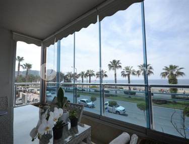 Four-room apartment, 125 m², with a separate kitchen in the center of Alanya, 50 meters from Cleopatra Beach-id-1515-photo-4