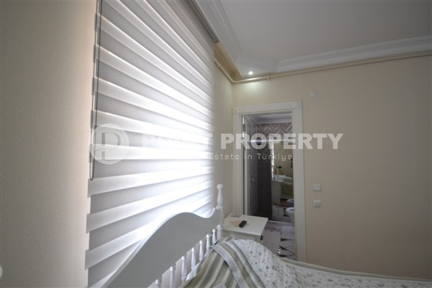 Four-room apartment, 125 m², with a separate kitchen in the center of Alanya, 50 meters from Cleopatra Beach-id-1515-photo-5