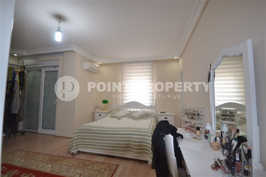 Four-room apartment, 125 m², with a separate kitchen in the center of Alanya, 50 meters from Cleopatra Beach-id-1515-photo-6