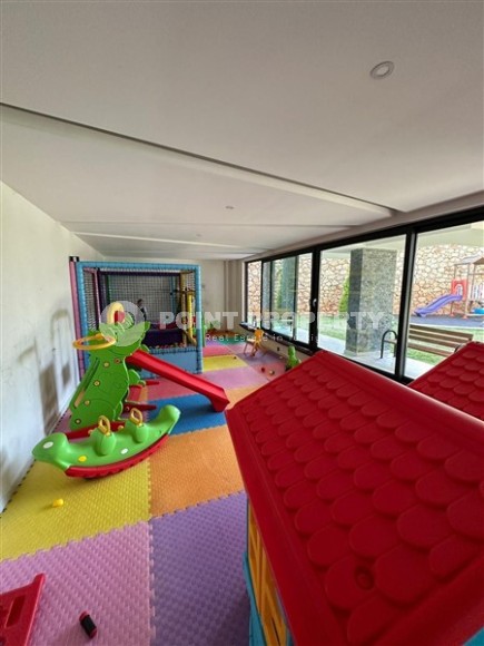 Stylish apartment with designer renovation 1200 meters from the sea, in a prestigious, quiet area of Alanya - Upper Oba-id-6540-photo-19