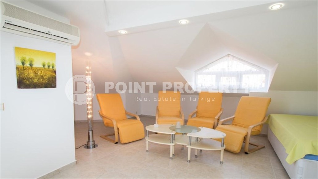 Просторная двухуровневая квартира 3+2, на 5-м этаже с мансардой, в 300 метрах от пляжа-id-6541-фото-6