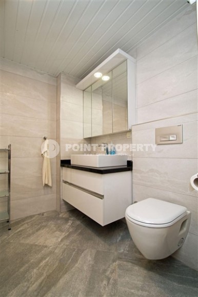 Просторная двухуровневая квартира 3+2, на 5-м этаже с мансардой, в 300 метрах от пляжа-id-6541-фото-9