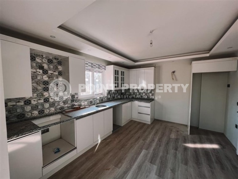 A fully finished apartment on the 1st floor in a residence commissioned in 2023-id-6544-photo-3