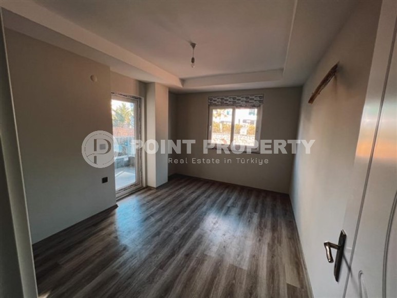 A fully finished apartment on the 1st floor in a residence commissioned in 2023-id-6544-photo-5