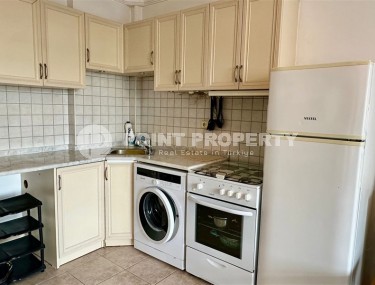 Небольшая квартира 1+1, на площади 50 м2, на 3-м этаже в жилом комплексе 2003 года постройки-id-6546-фото-3