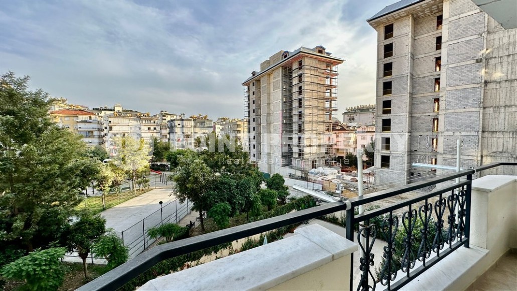 Небольшая квартира 1+1, на площади 50 м2, на 3-м этаже в жилом комплексе 2003 года постройки-id-6546-фото-8