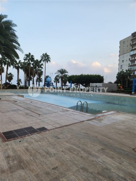 Просторная, современная квартира 3+1 на 15-м этаже, на первой линии от моря-id-6547-фото-9