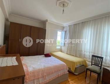 Недорогая квартира 3+1, общей площадью 140 м2, в самом центре Аланьи, в районе Гюллер Пынары-id-6548-фото-4