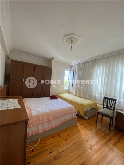 Недорогая квартира 3+1, общей площадью 140 м2, в самом центре Аланьи, в районе Гюллер Пынары-id-6548-фото-4