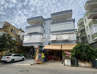 Недорогая квартира 3+1, общей площадью 140 м2, в самом центре Аланьи, в районе Гюллер Пынары-id-6548-фото-5