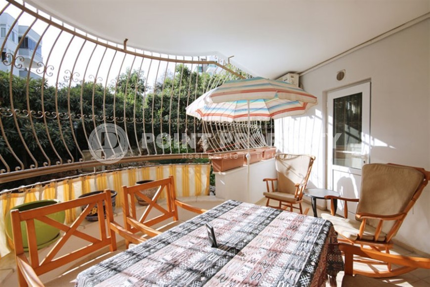 Благоустроенная квартира на 1-м этаже в жилом комплексе 2005 года постройки, с бассейном и садом-id-6549-фото-12