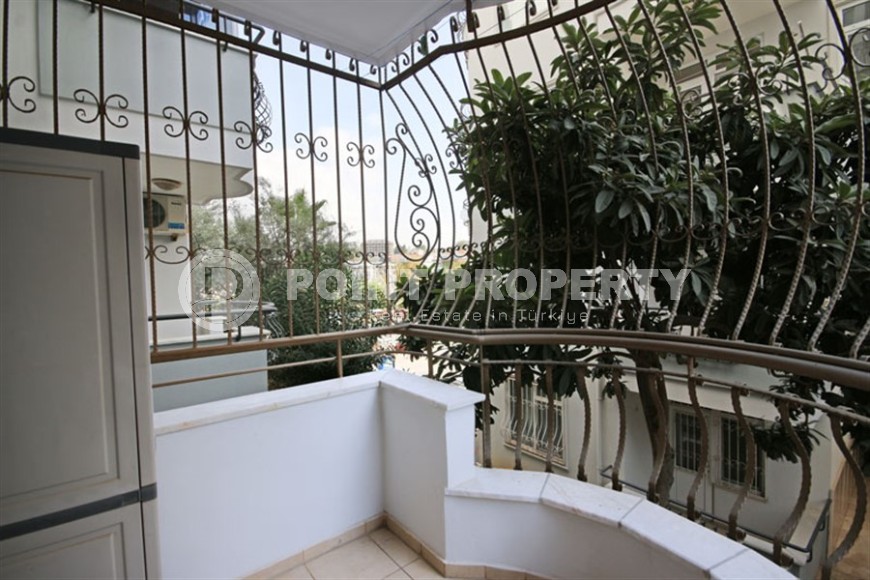 Благоустроенная квартира на 1-м этаже в жилом комплексе 2005 года постройки, с бассейном и садом-id-6549-фото-14