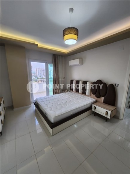 Благоустроенная квартира с мебелью и бытовой техникой, в 350 метрах от моря, в центре курортного района Мерсина - Арпачбахшиш-id-6552-фото-5