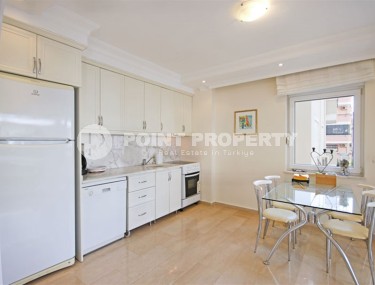 Bright, comfortable apartment 2+1, on the 2nd floor in a building built in 2008, in the center of Mahmutlar district-id-6553-photo-4