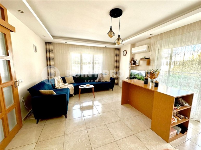 Недорогая, комфортабельная квартира с современным дизайном, мебелью и бытовой техникой, в полутора километрах от моря-id-6555-фото-3