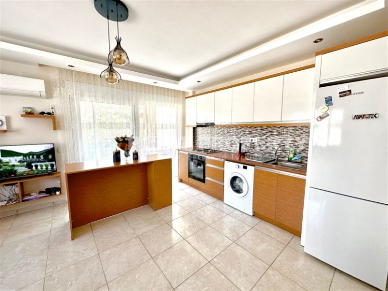 Недорогая, комфортабельная квартира с современным дизайном, мебелью и бытовой техникой, в полутора километрах от моря-id-6555-фото-5