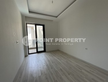 Компактная новая квартира с чистовой отделкой, на 3-м этаже в современном жилом комплексе, в 100 метрах от моря-id-6567-фото-5