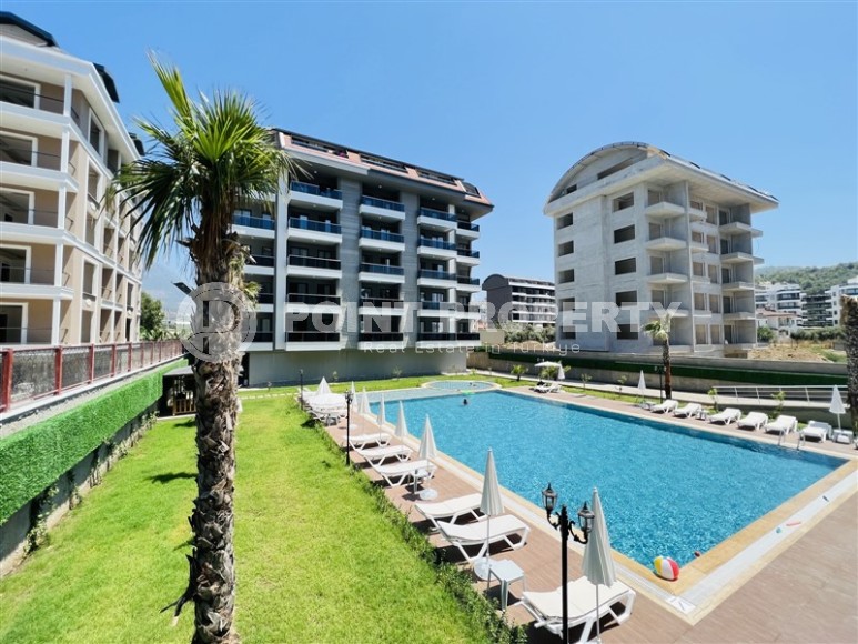 Компактная новая квартира с чистовой отделкой, на 3-м этаже в современном жилом комплексе, в 100 метрах от моря-id-6567-фото-14