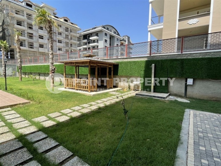 Компактная новая квартира с чистовой отделкой, на 3-м этаже в современном жилом комплексе, в 100 метрах от моря-id-6567-фото-17