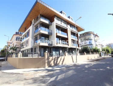 Apartment with high-quality finishing and the latest appliances, in the center of the popular area of Alanya - Lower Oba-id-6568-photo-1