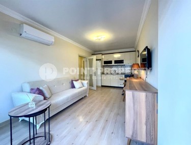 Готовая к проживанию квартира с мебелью и бытовой техникой, в 200 метрах от пляжа, в центре района Нижняя Оба-id-6570-фото-2