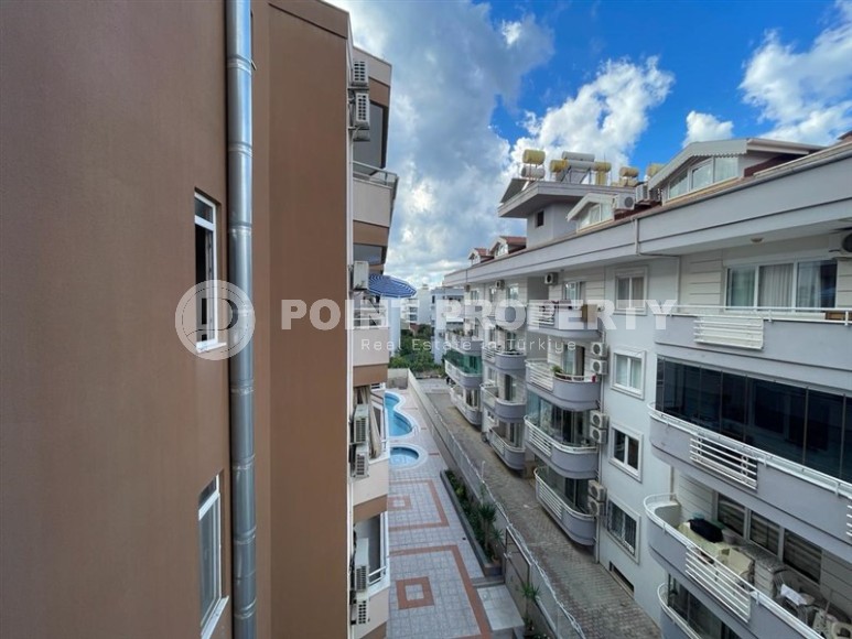 Готовая к проживанию квартира с мебелью и бытовой техникой, в 200 метрах от пляжа, в центре района Нижняя Оба-id-6570-фото-12