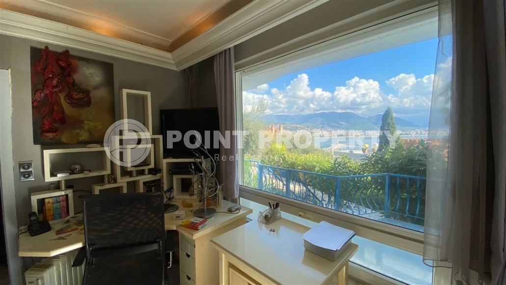 Квартира с видом на море и крепость Аланьи, в историческом центре города, в 450 метрах от пляжа-id-6571-фото-4