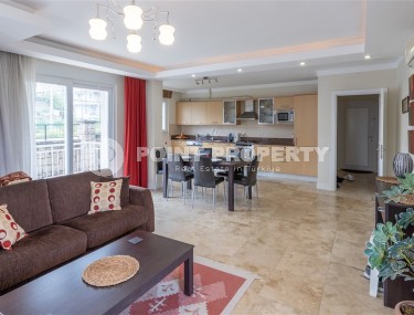 Готовая к проживанию квартира 2+1, на площади 112 м2, в центре спокойного, современного района Аланьи - Джикджилли-id-6580-фото-2