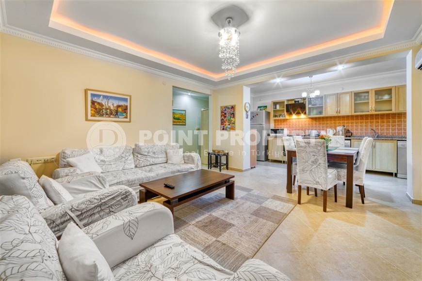 Уютная квартира с видом на море и горы, на 7-м этаже в жилом комплексе 2011 года постройки-id-6581-фото-2