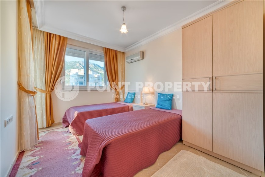 Уютная квартира с видом на море и горы, на 7-м этаже в жилом комплексе 2011 года постройки-id-6581-фото-10