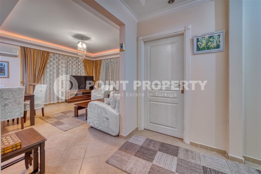 Уютная квартира с видом на море и горы, на 7-м этаже в жилом комплексе 2011 года постройки-id-6581-фото-11