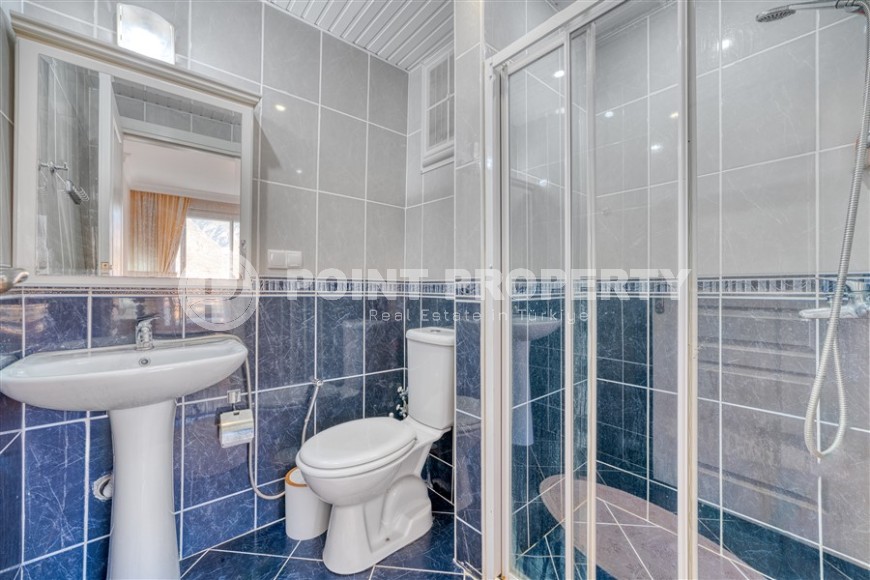 Уютная квартира с видом на море и горы, на 7-м этаже в жилом комплексе 2011 года постройки-id-6581-фото-14