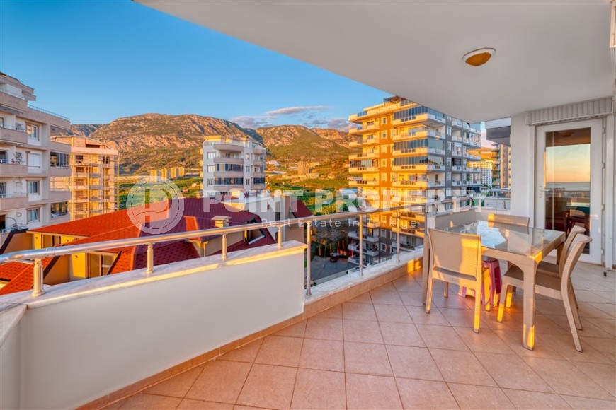 Уютная квартира с видом на море и горы, на 7-м этаже в жилом комплексе 2011 года постройки-id-6581-фото-17